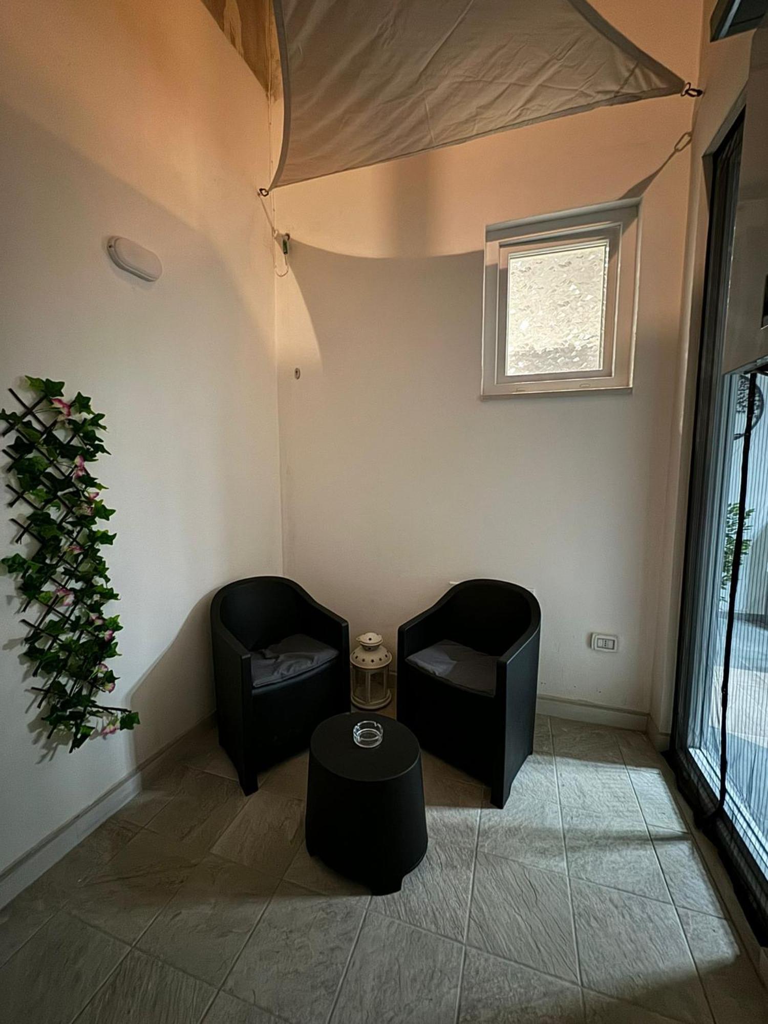 Goodbye Moon Apartment Brindisi Exterior photo